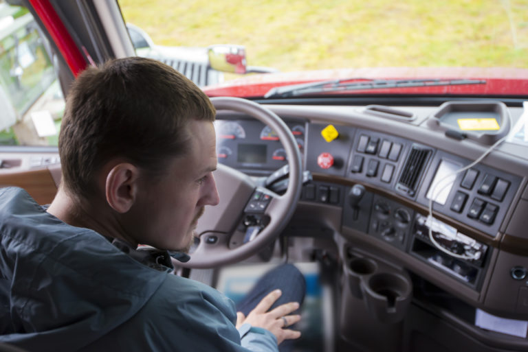 Things To Consider When Hiring A Temp CDL Driver